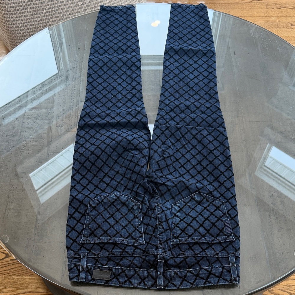 PAIGE Verdugo Ultra Skinny Blue and Black Checkered Jeans. Have wear on Knees. - Picture 8 of 8